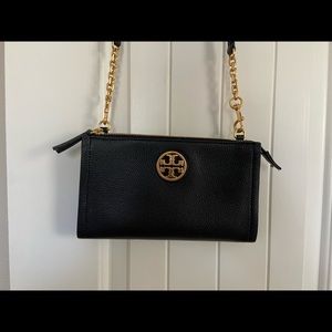 Tory Burch Carson Zip Top Crossbody Bag